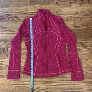 Lululemon Jacket Heathered Jeweled Magenta Space Dyed pique diamond Size 6